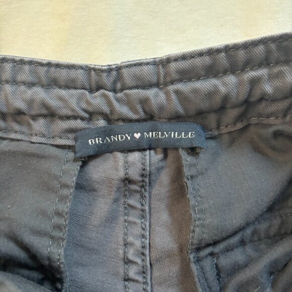 Brandy Melville Jemma Cargo Pants - Picture 6 of 7